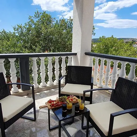 Masline Διαμέρισμα *